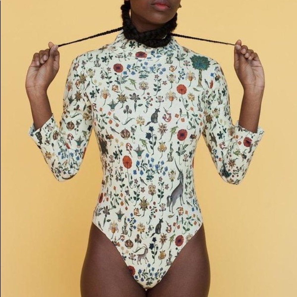 Samantha Pleet Turtle Bodysuit in Cream Small